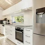 4 Star Holiday Home In Vaeggerlose Сasa de vacaciones